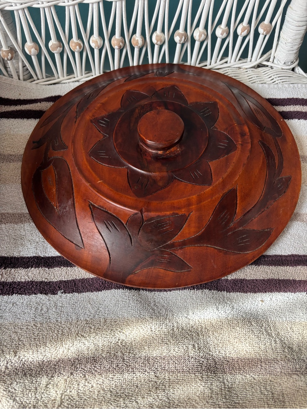 Vintage hand carved super gorgeous 13"round wooden bowl with  cover